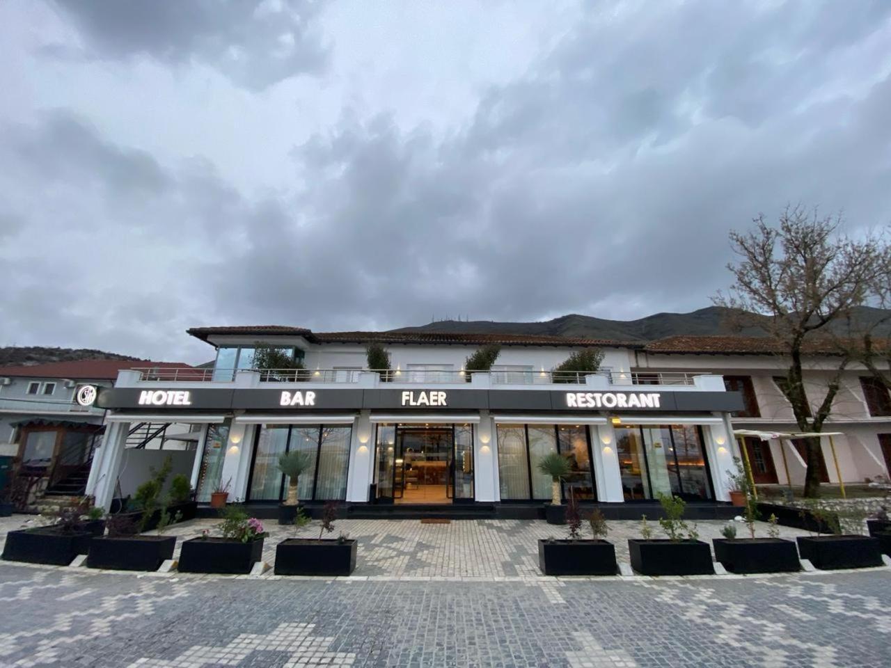 Hotel Flaer Шкодер Экстерьер фото
